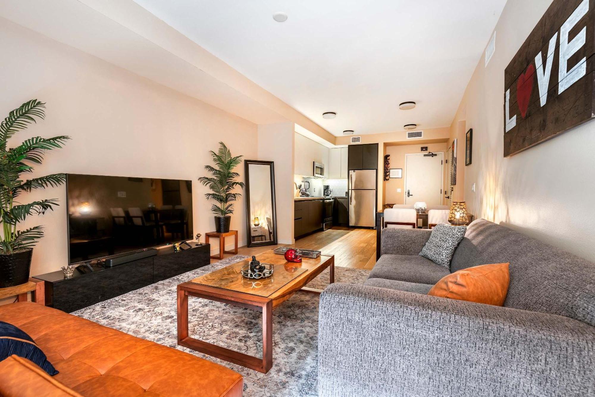 2br Hollywood Walk Luxury Appartamento