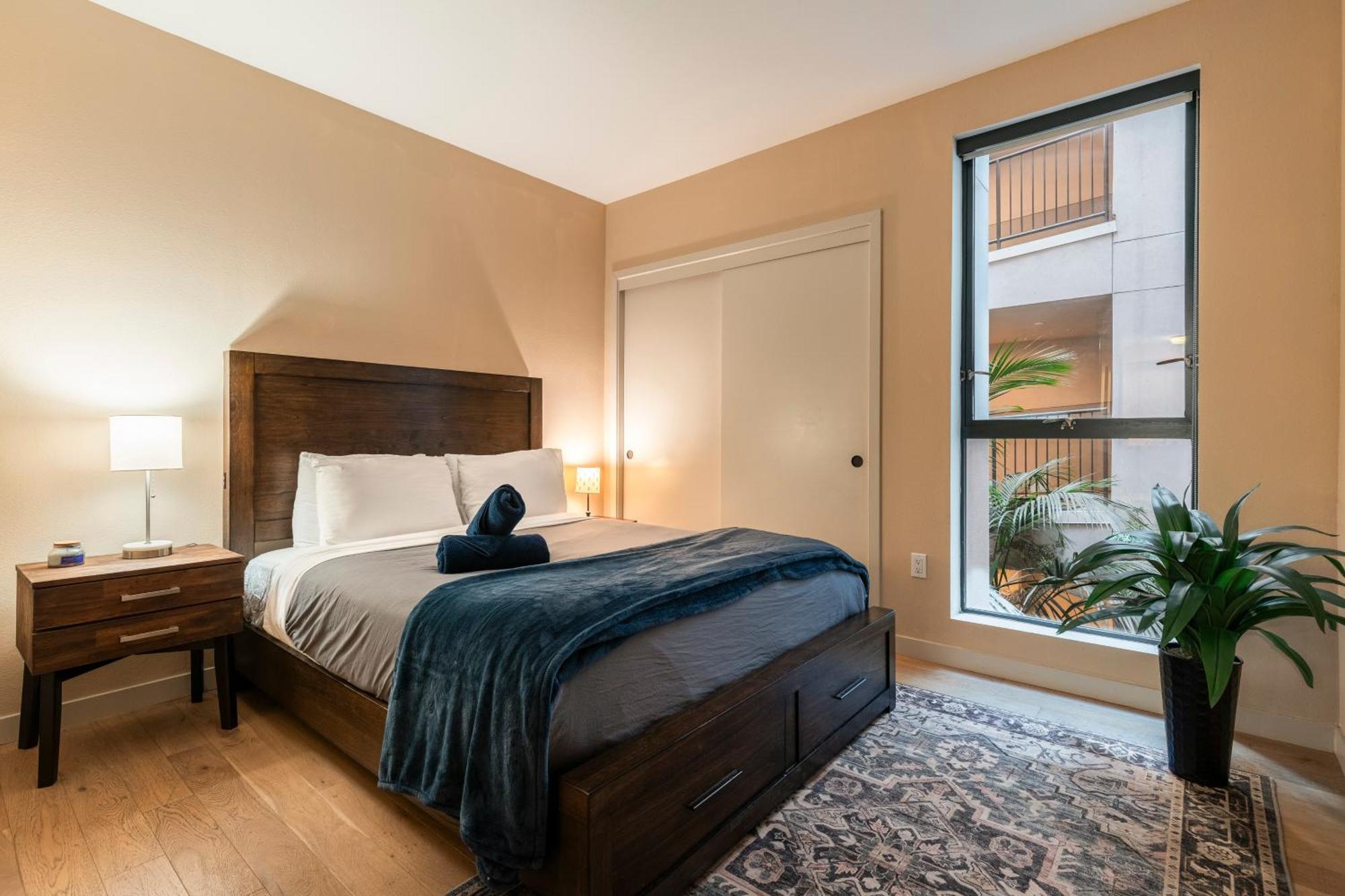 2br Hollywood Walk Luxury Appartamento